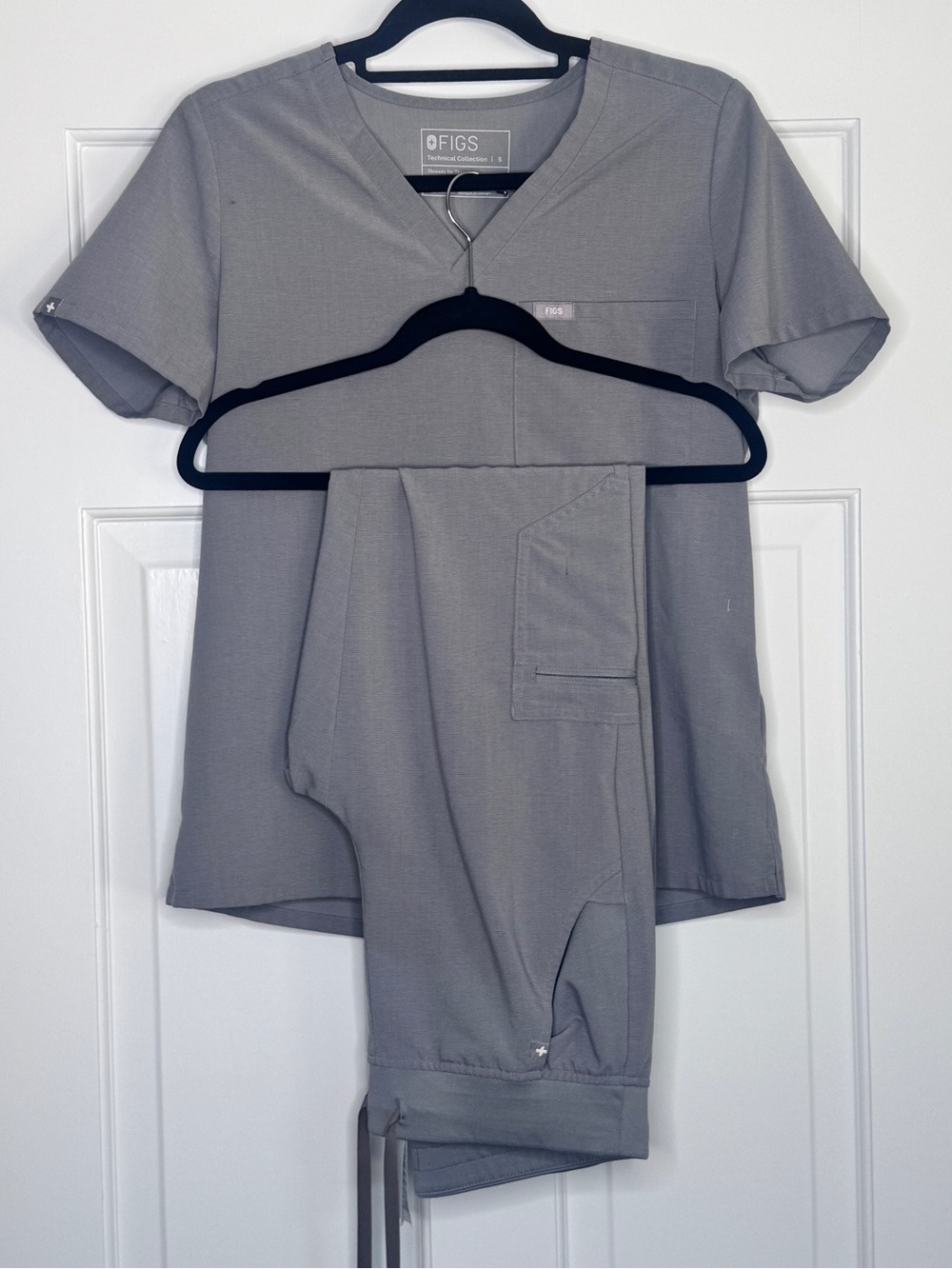 FIGS Dark Space Grey Set